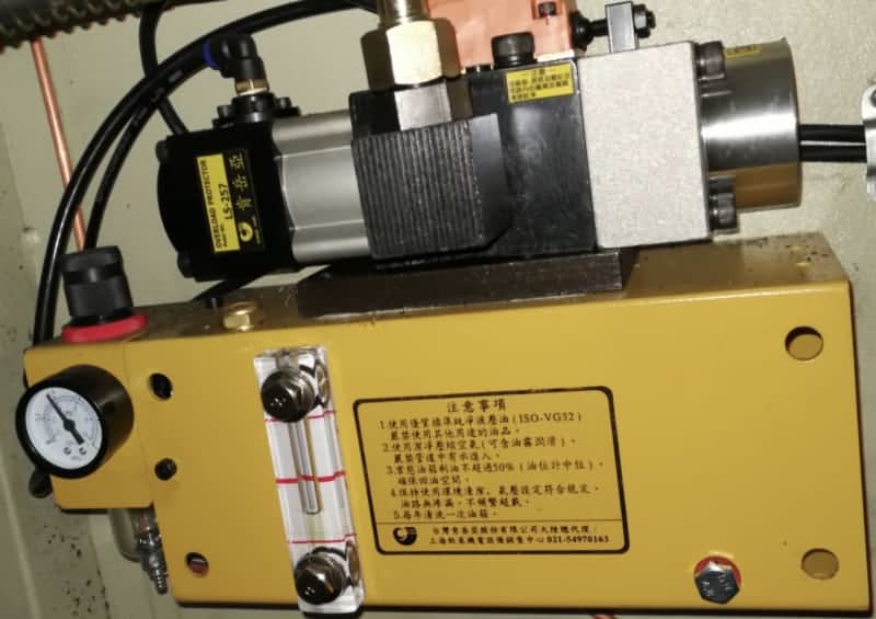 Tekan Pompa Kelebihan