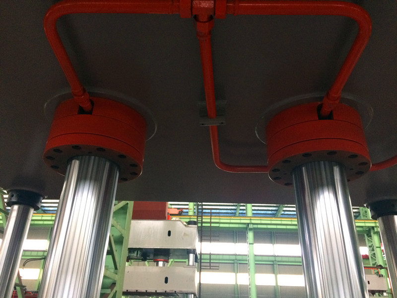 silinder tekan hidrolik