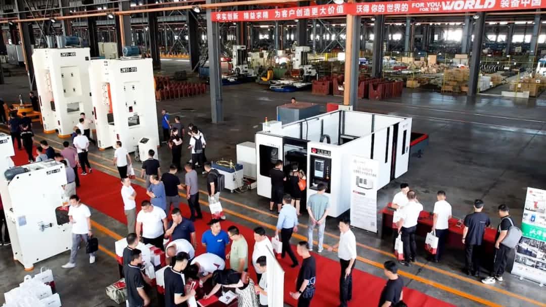 Mesin Pemotong Laser Dunia-2